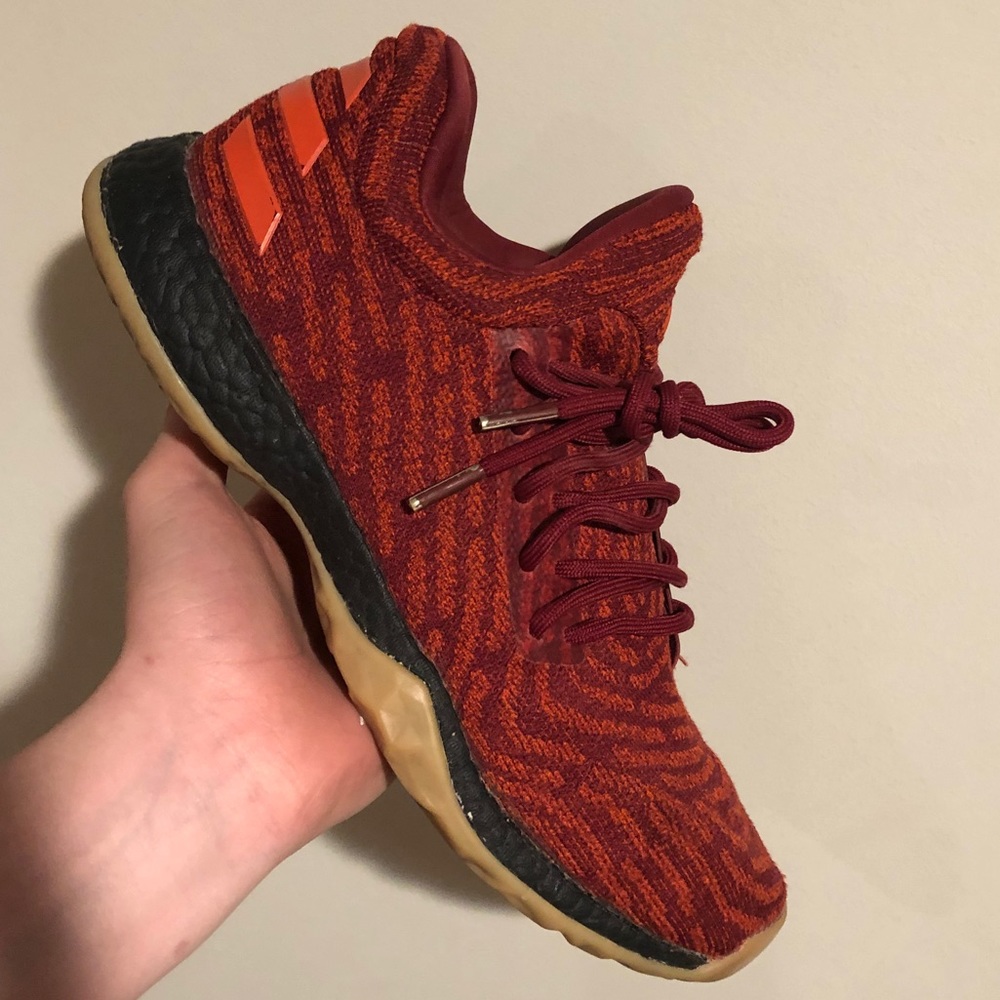 James harden used basketball shoes